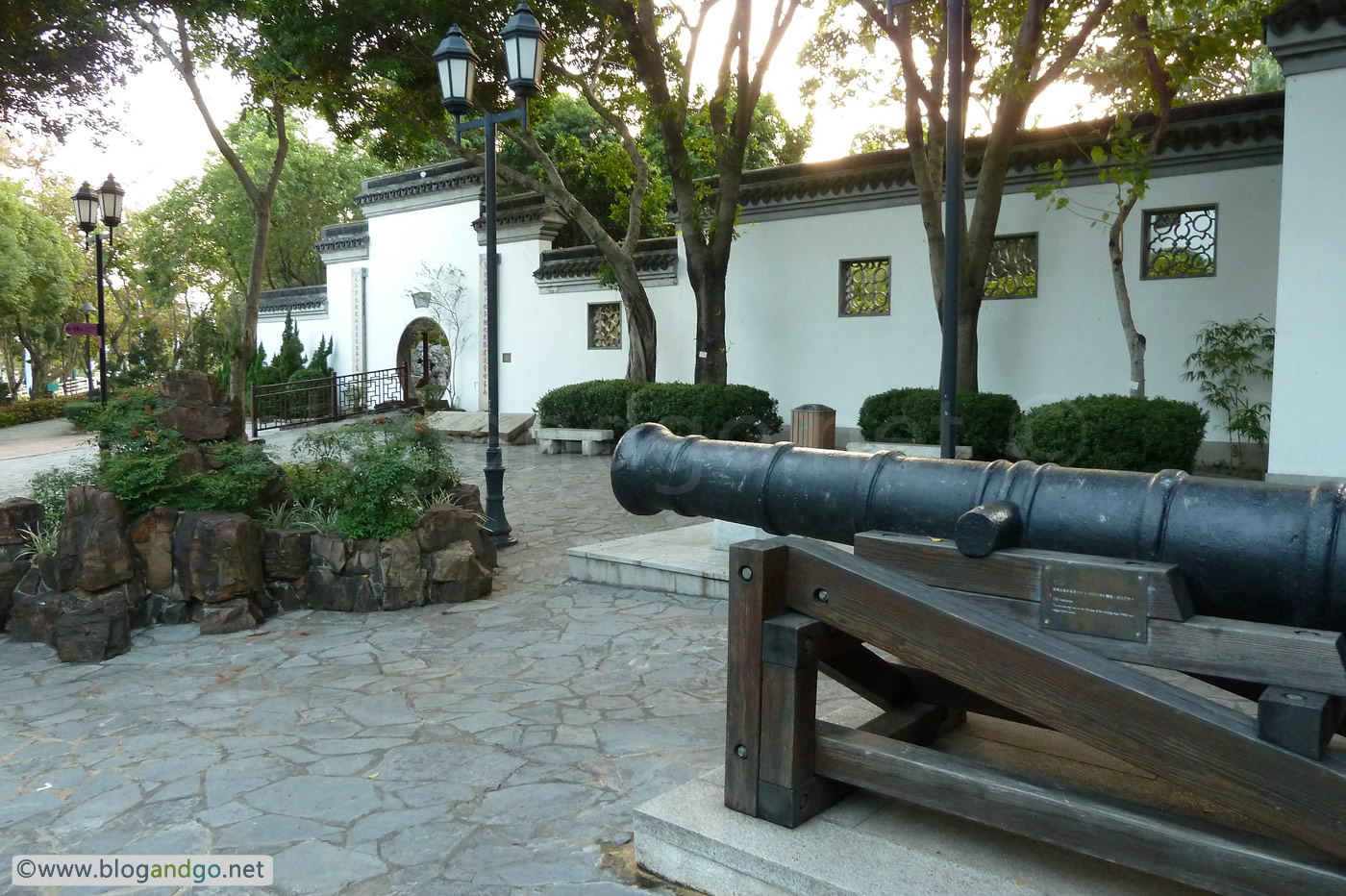 Kowloon Walled City - Outside the Yamen (19 Nov, 2011)